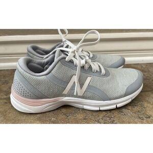 *NO INSOLE* Woman's New Balance 711 Gray White Pink Size 7.5